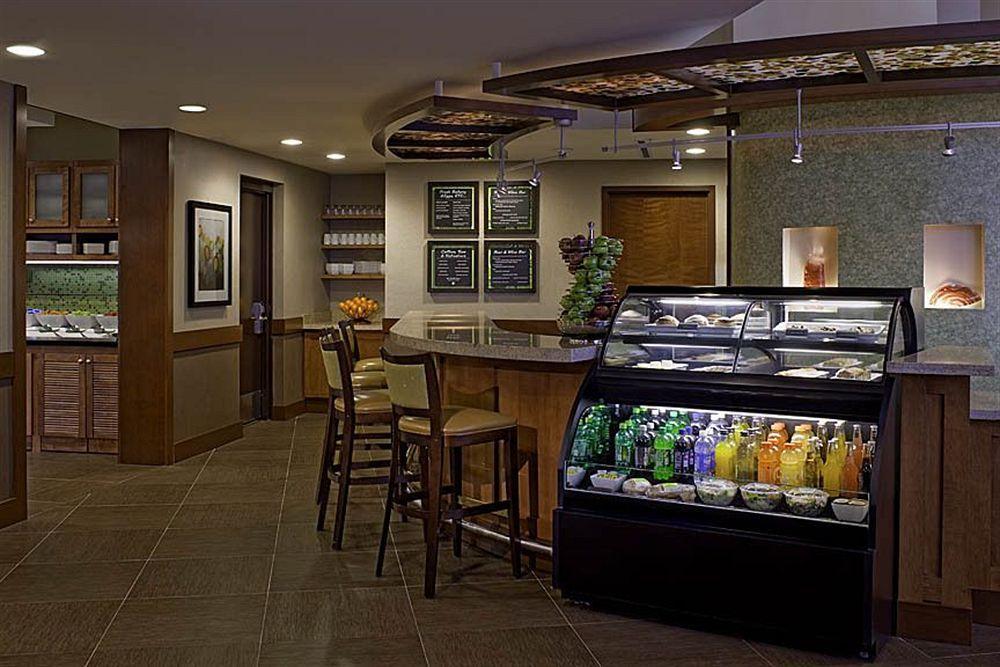 Hyatt Place Fair Lawn Paramus Restaurant photo