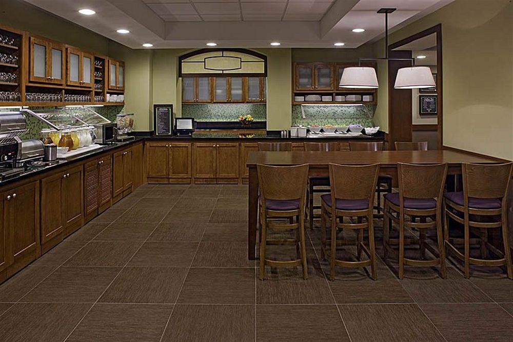 Hyatt Place Fair Lawn Paramus Restaurant photo